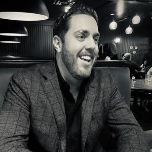 Meet your Posher, Adam